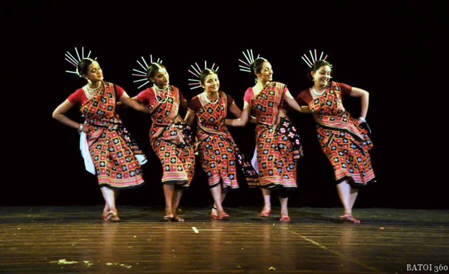  Longest Sambalpuri Folk Dance (Sambalpur, Odisha)
