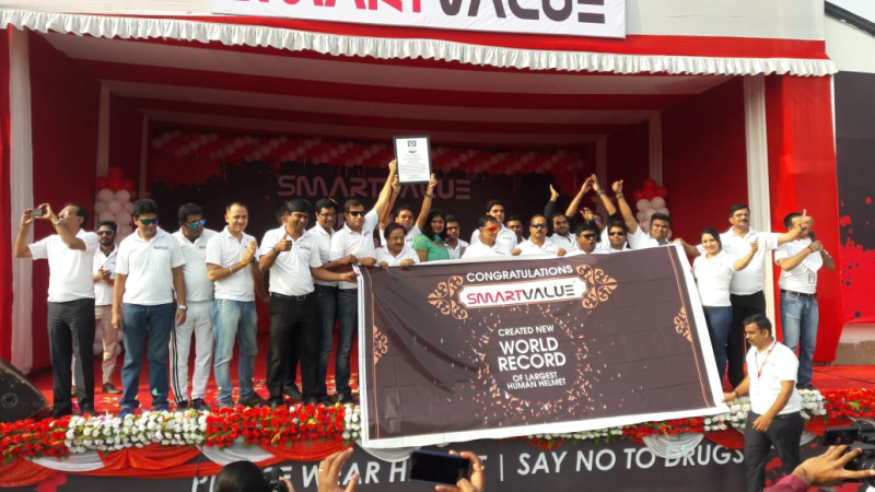 Smart Value Creates History with Indian World Record: World's Largest Human Helmet Formed by 15,000 Passionate Participants