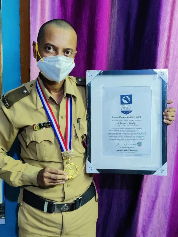 Durlove Tripathy  Indian Humanitarian Award 