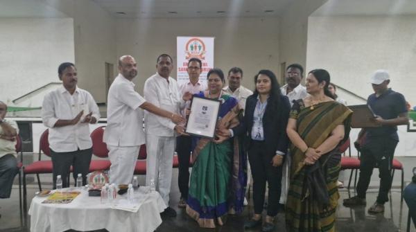 Mudunuru Vanisree   Indian Humanitarian Award