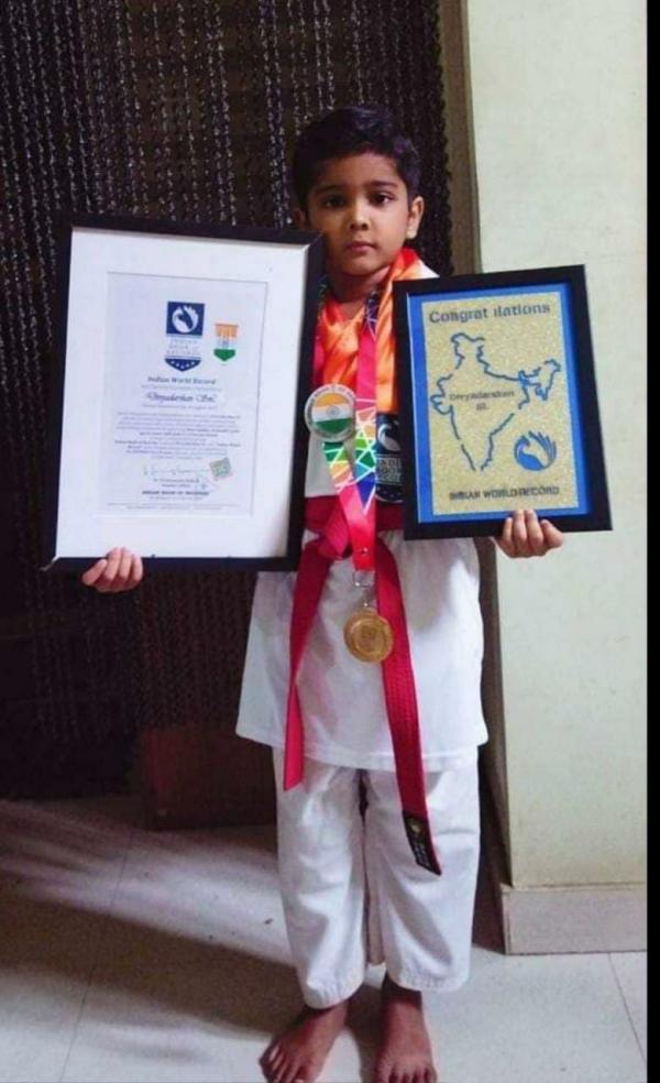 Divyadarshan SL  Indian World Record